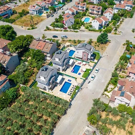 Willa Exclusive With Private Pool, 1005